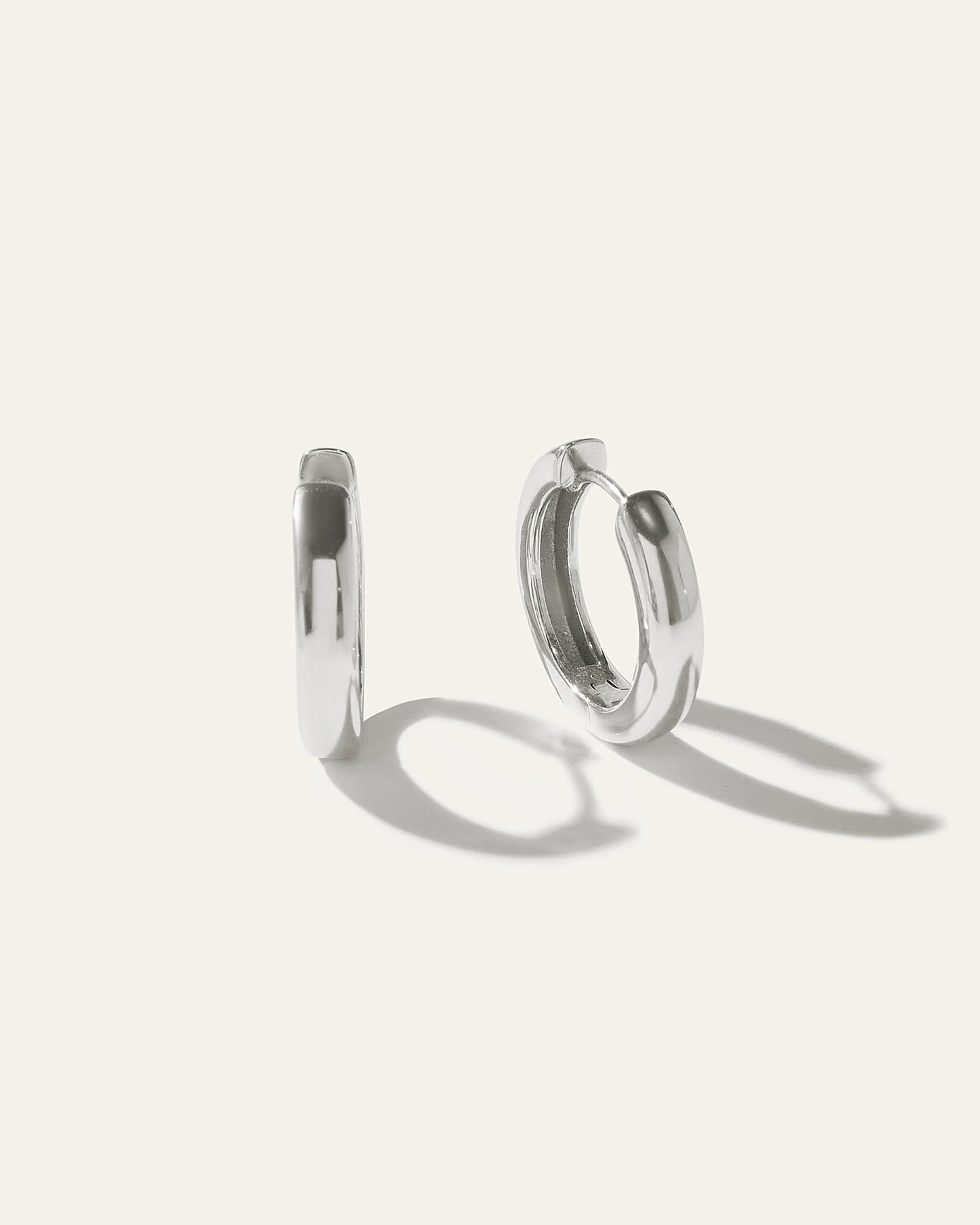 Huggie Hoops - One Size / Sterling Silver