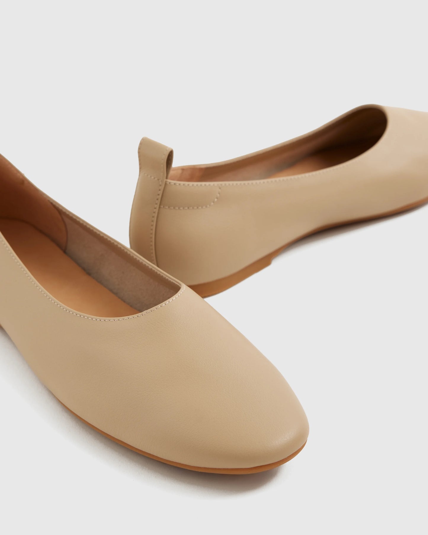 Italian Leather Glove Ballet Flat - 5 / Shell Pink