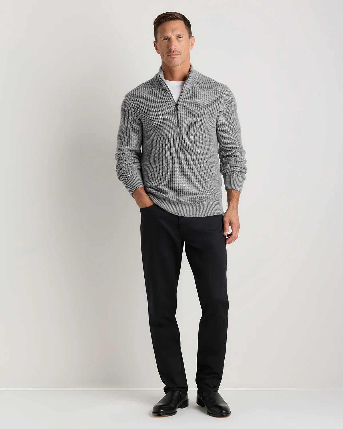 Comfort Stretch Traveler 5-Pocket Pants - Athletic Tapered - 30X30 / Chive