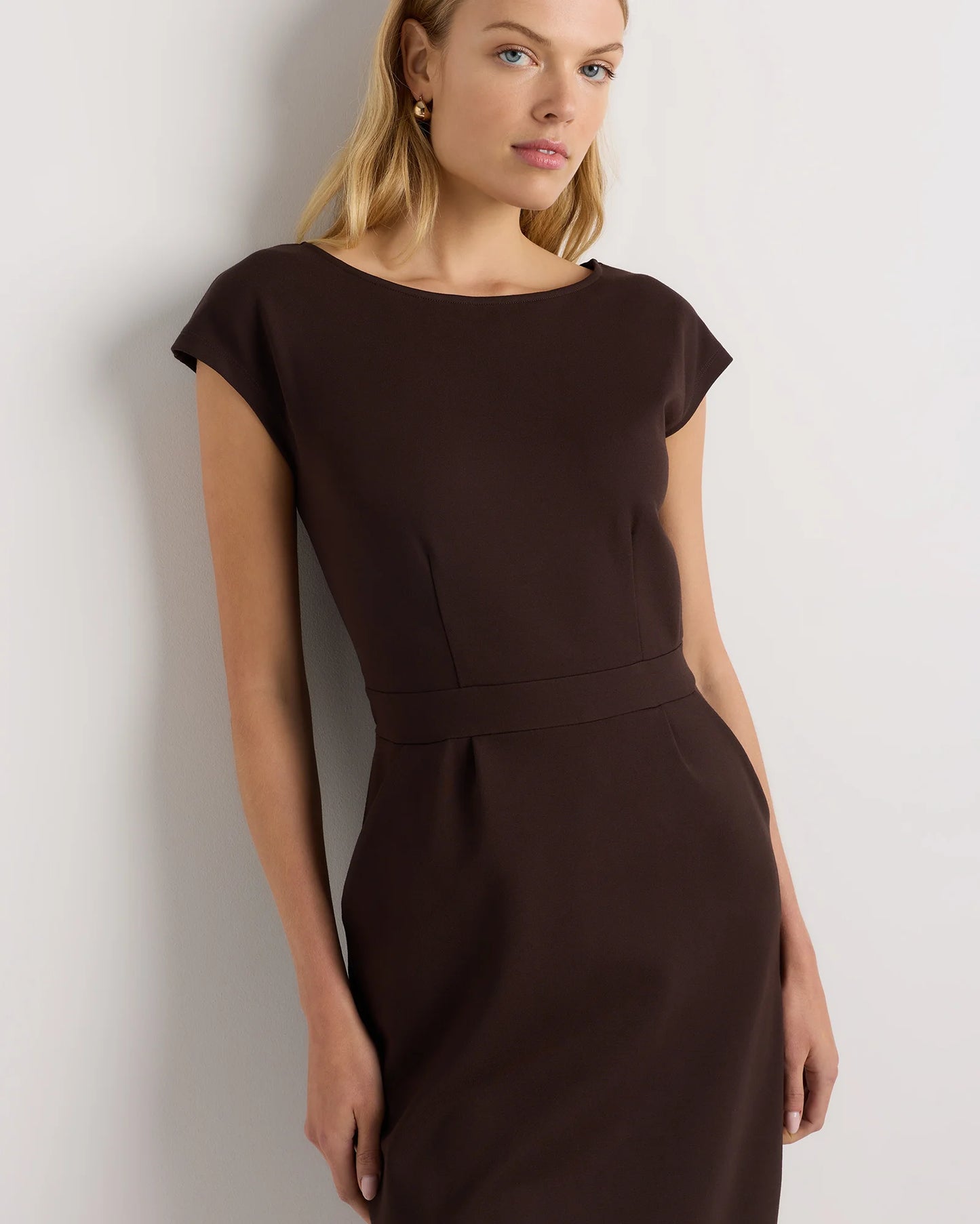 Ultra-Stretch Ponte Cap Sleeve Dress - XS / Ruby Red
