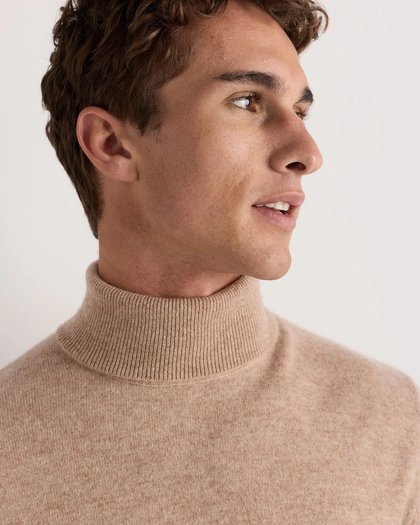 Mongolian Cashmere Turtleneck Sweater - S / Black