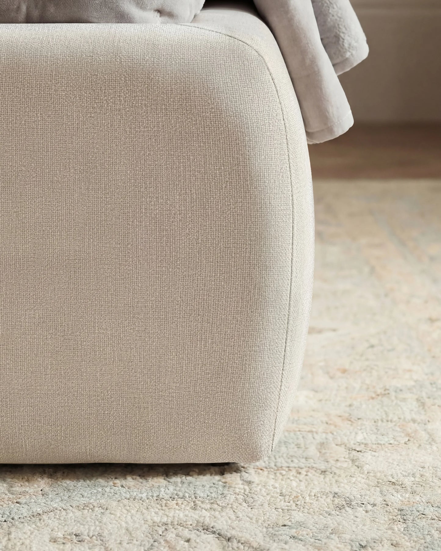 Plush Low Profile Platform Bed - Queen / Ivory