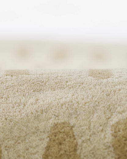 Painterly Dots Hand-Tufted Wool Rug - 3'6" x 5'6" / Navy