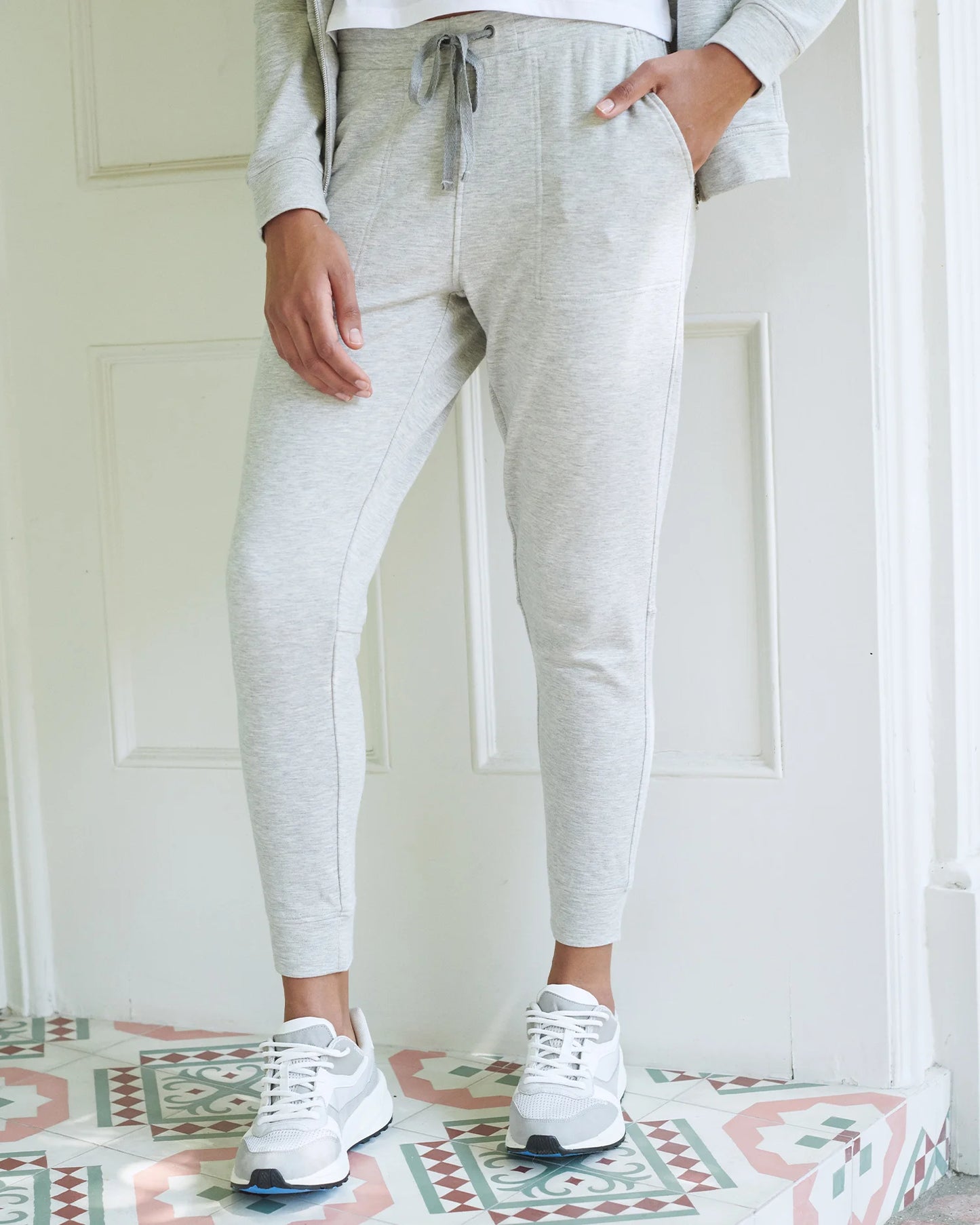 SuperSoft Fleece Joggers - XS / Smoked Thyme Green