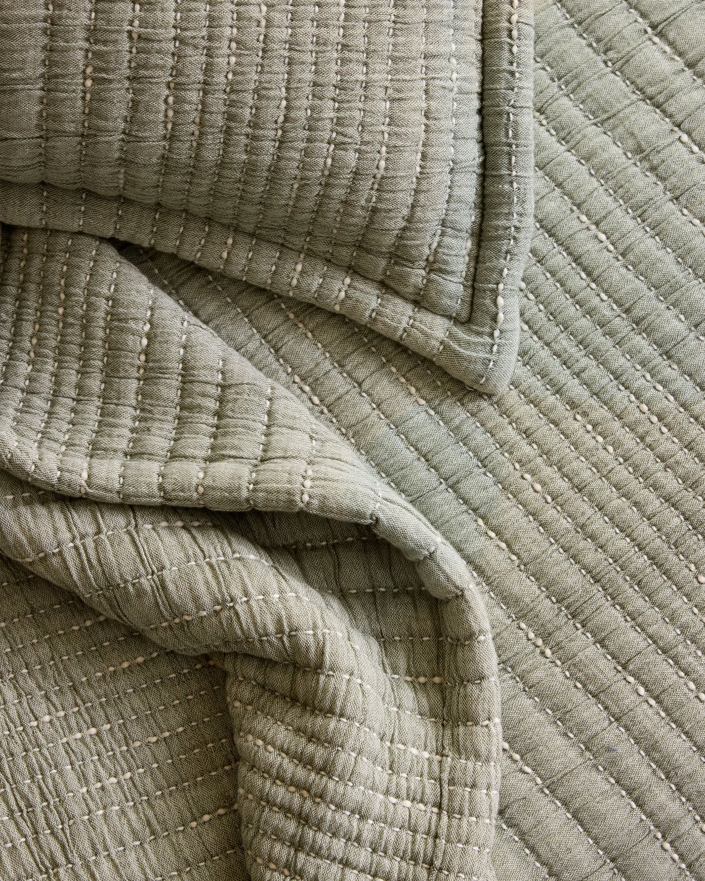 Organic Cotton Channel Stitch Coverlet Set - Twin / Coral Pink