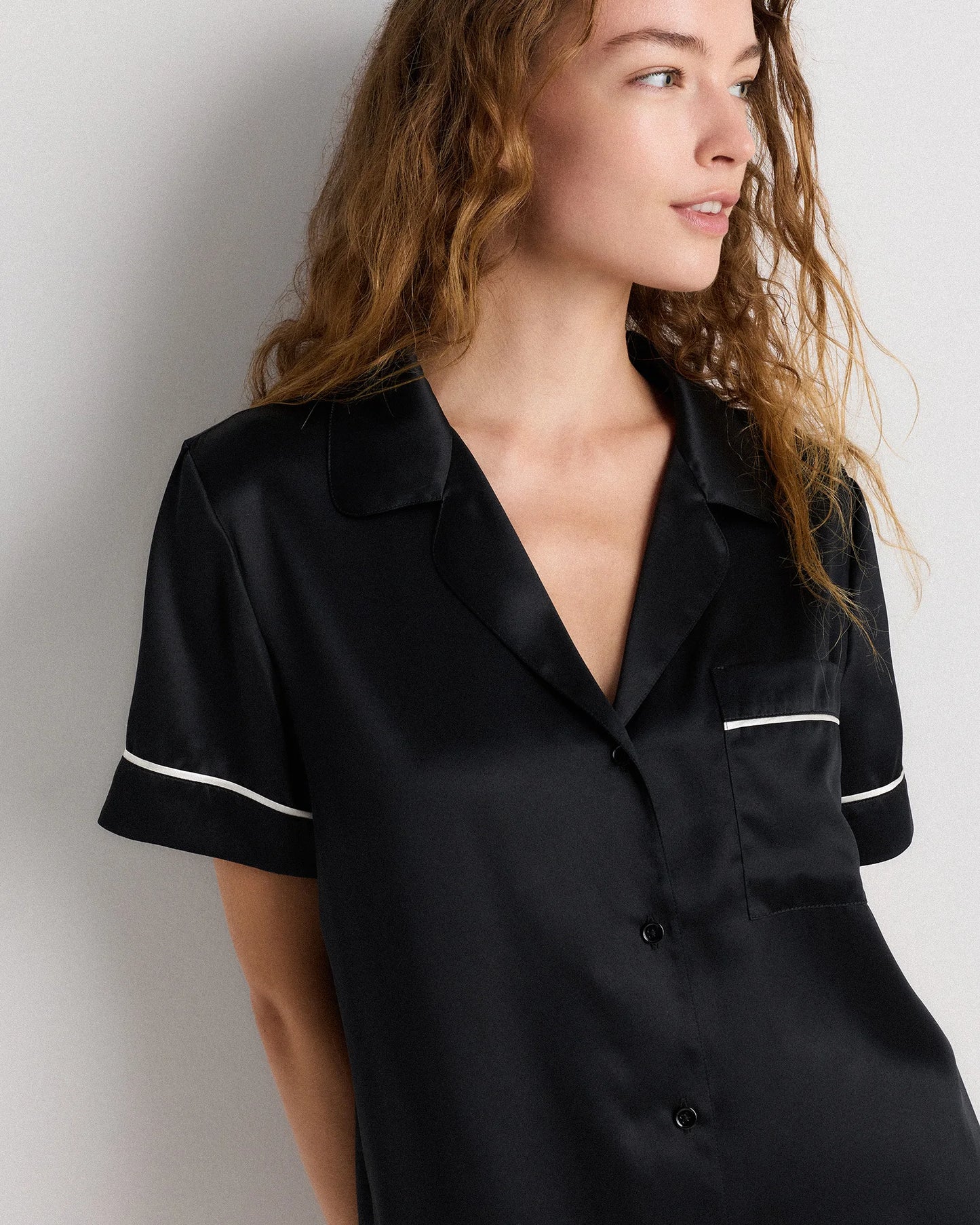 100% Washable Silk Satin Short Sleeve Pajama Top - XS / Tiny Diamonds