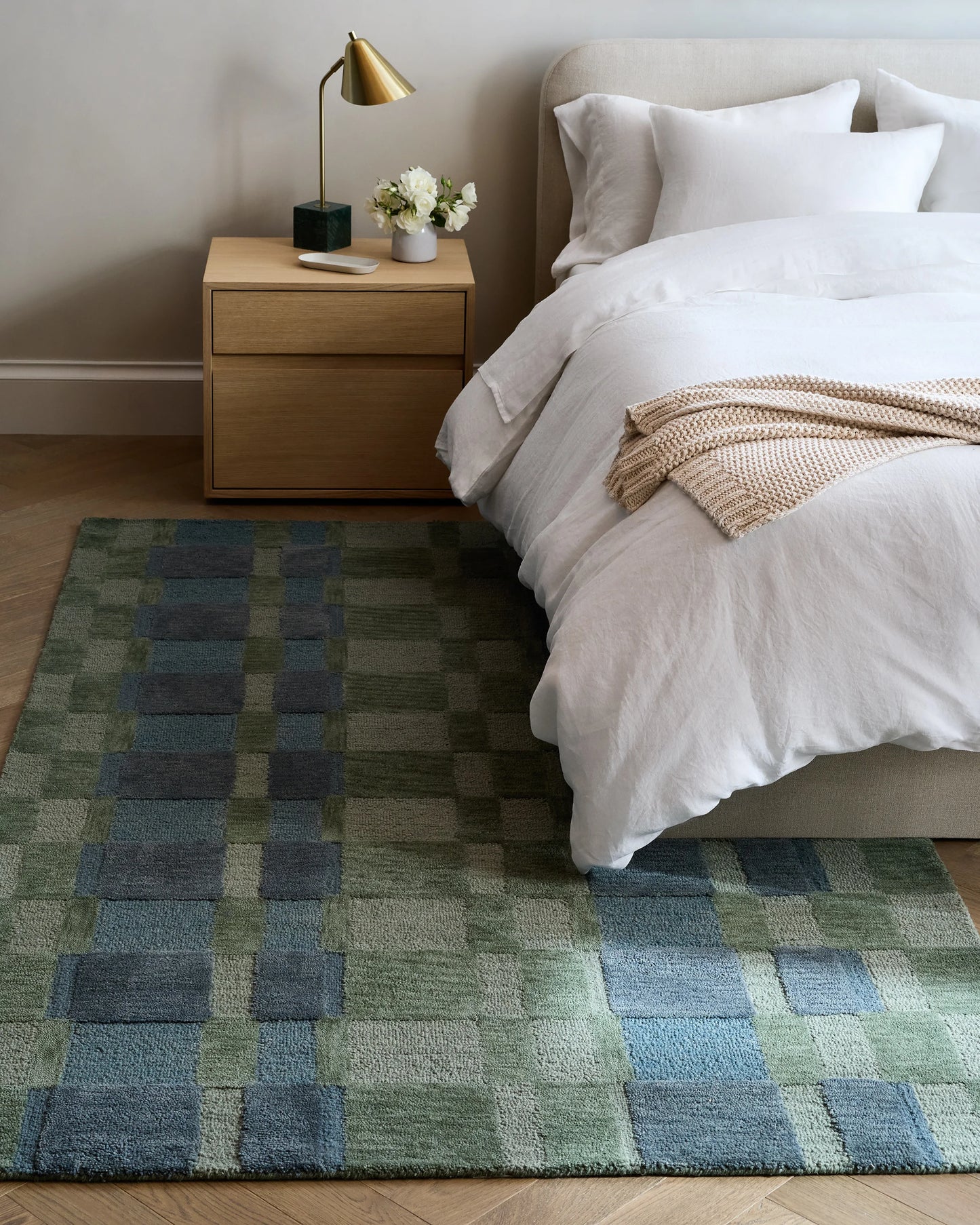 Maddox Wool Rug - 5' x 8' / Green