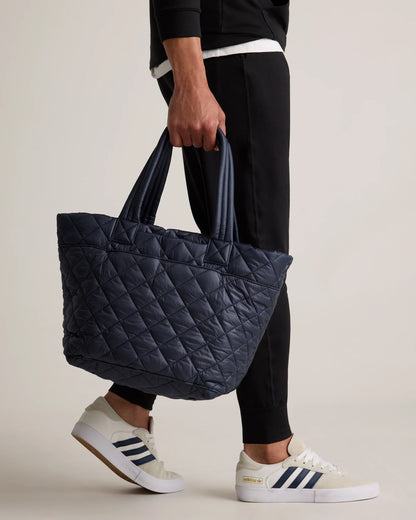 Transit Quilted Carry-All Tote - One Size / Porcelain Blue