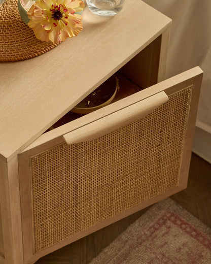 Solid Wood and Natural Rattan 1-Door Nightstand - Right Side / Natural
