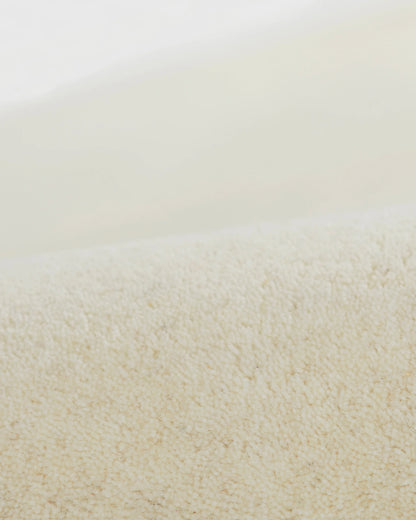 Scalloped Border Hand-Tufted Rug - 5' x 8' / Mustard