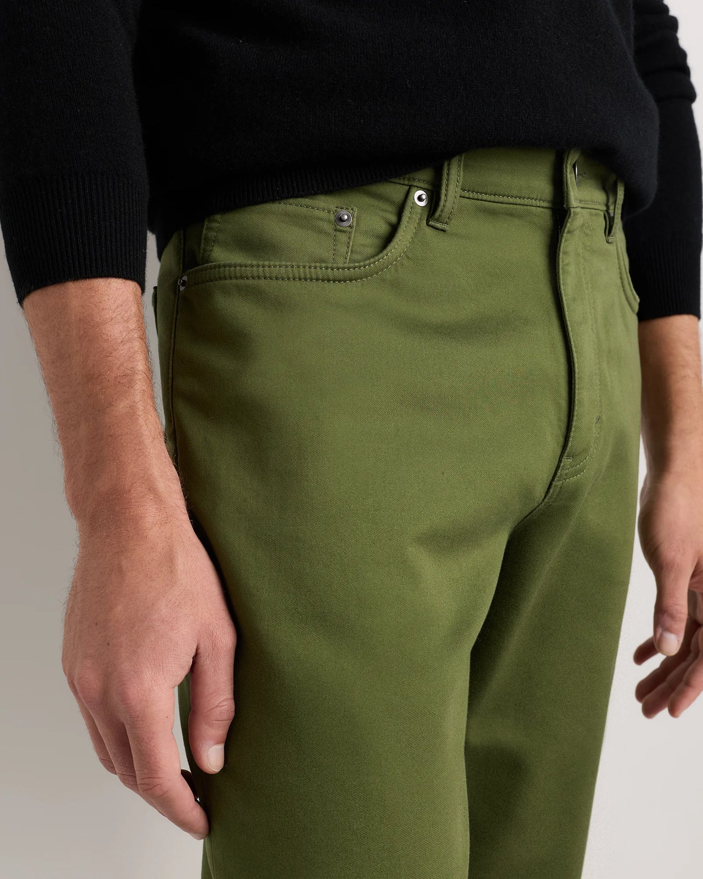 Comfort Stretch Traveler 5-Pocket Pants - Athletic Tapered - 30X30 / Chive
