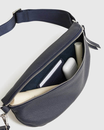 Quinn Sling Bag - One Size / Cognac