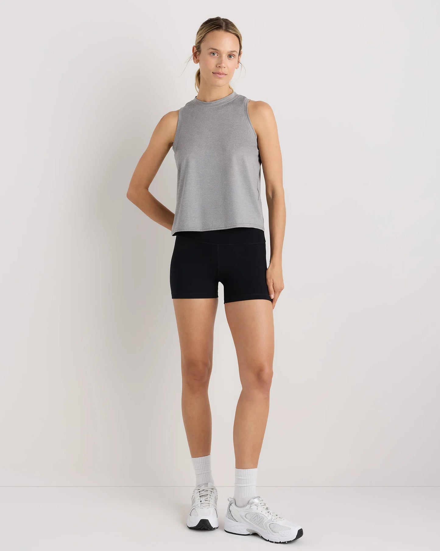 Flowknit Breeze High-Neck Tank - XS / Heather Deep Navy