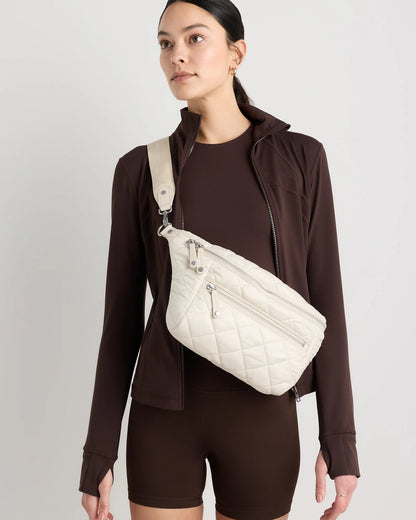 Transit Quilted Sling Bag - One Size / Black