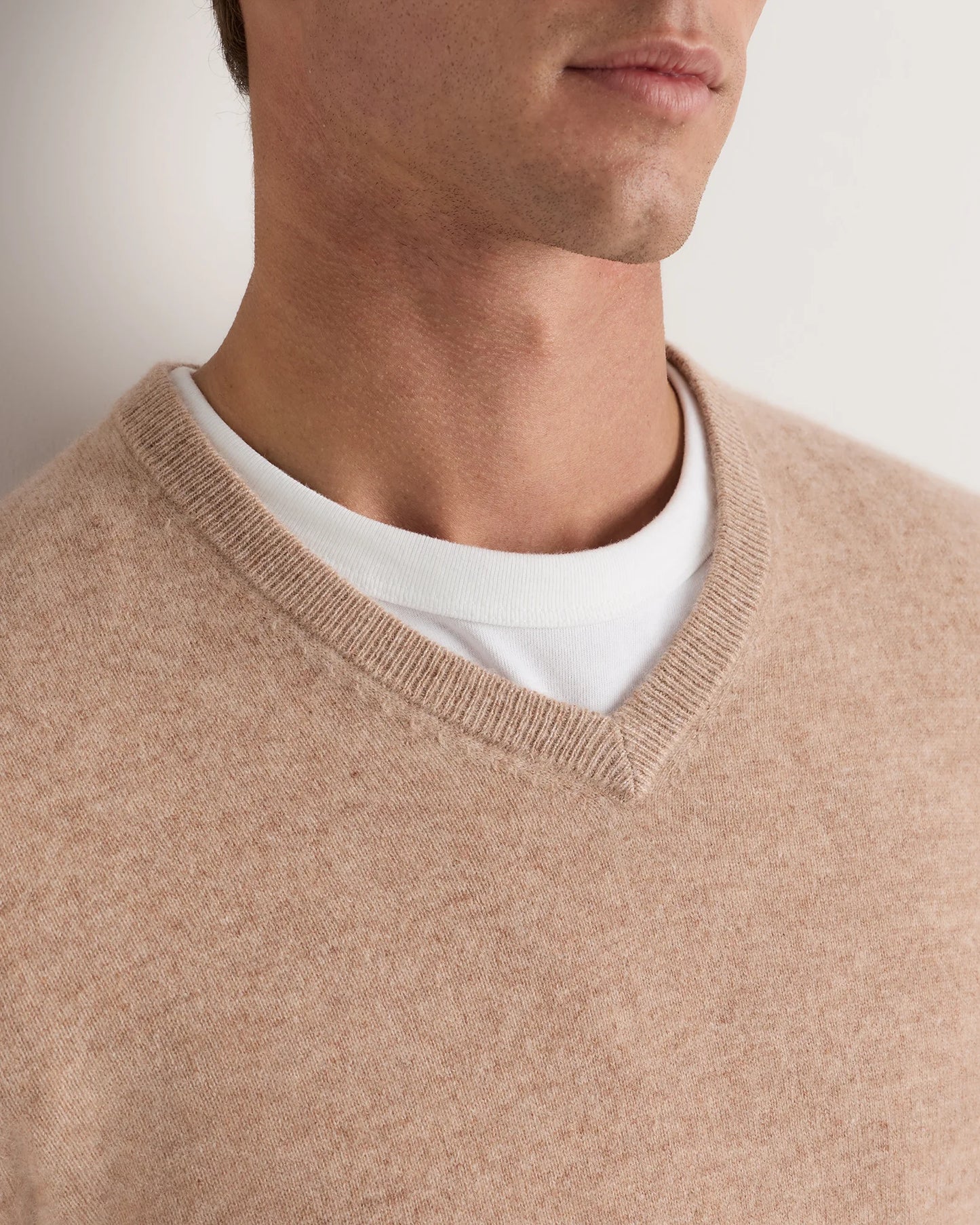 Mongolian Cashmere V-Neck Sweater - S / Oatmeal