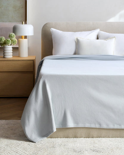 Luxury Organic Cotton Bed Blanket - Twin / White
