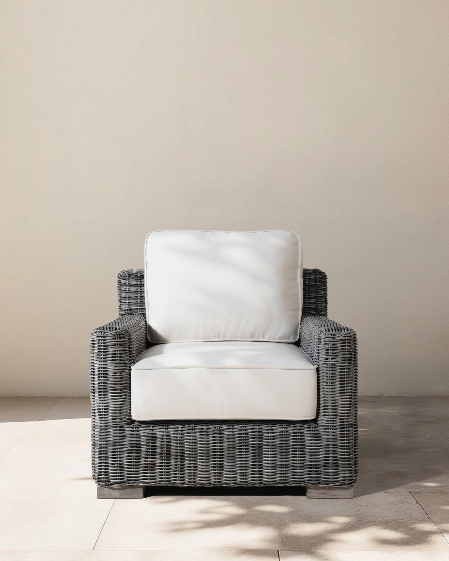 Classic All-Weather Wicker Outdoor Lounge Chair - One Size / Natural Weave