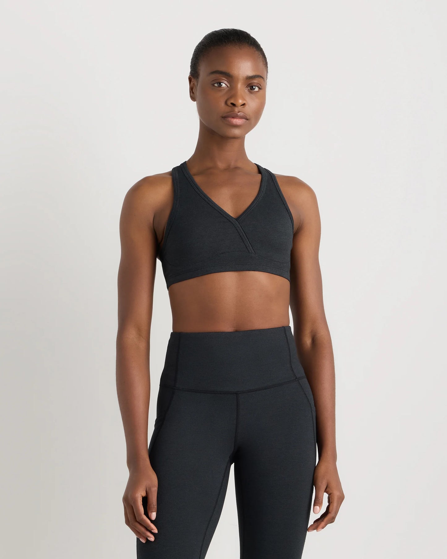 Ultra-Soft V-Neck Racerback Bra - XS / Heather Black