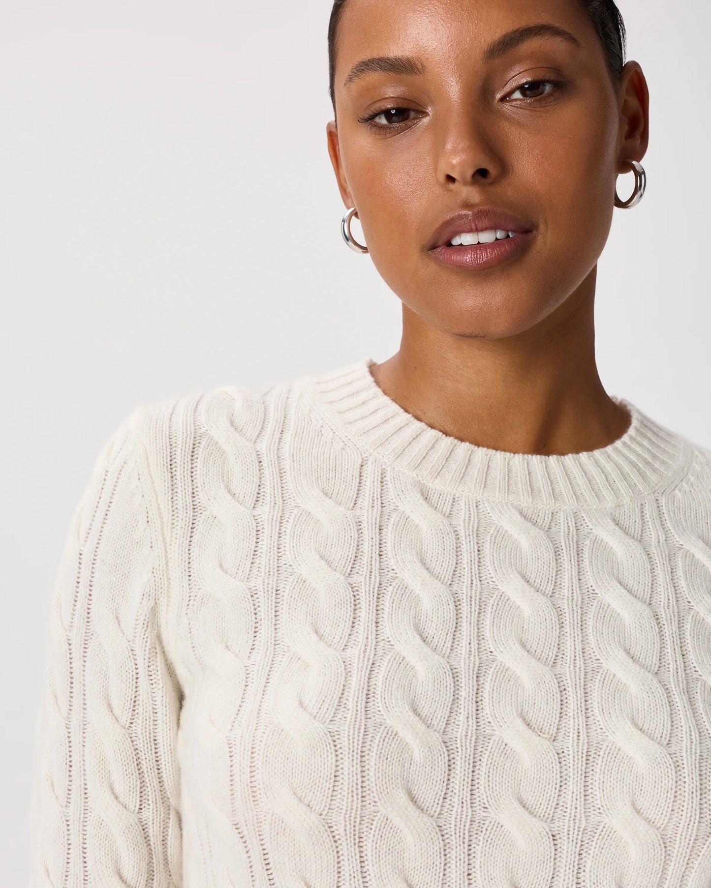 Mongolian Cashmere Shrunken Cable Crewneck Sweater - XS / Varsity Red