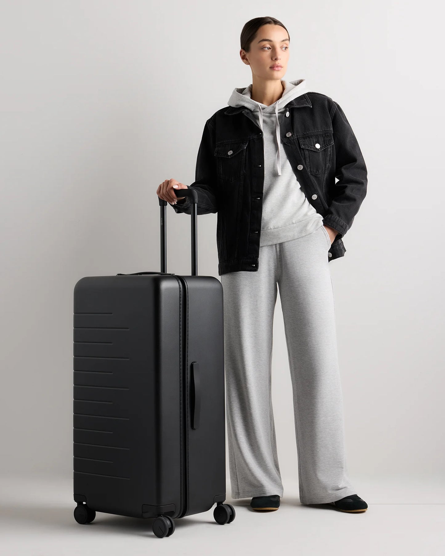 Trunk Check-In Suitcase - One Size / Black