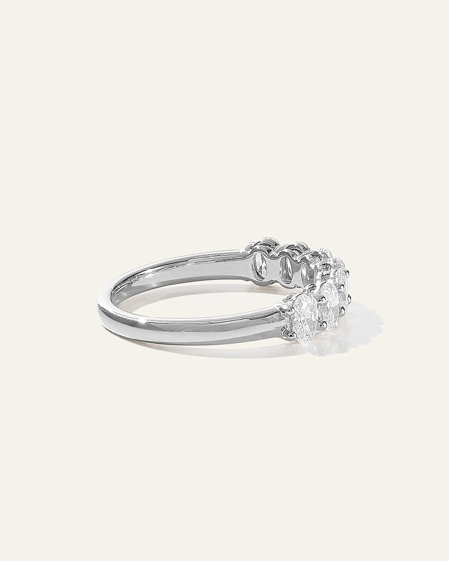 Lab Grown Diamond Oval Seven Stone Band - 4 / Yellow Gold