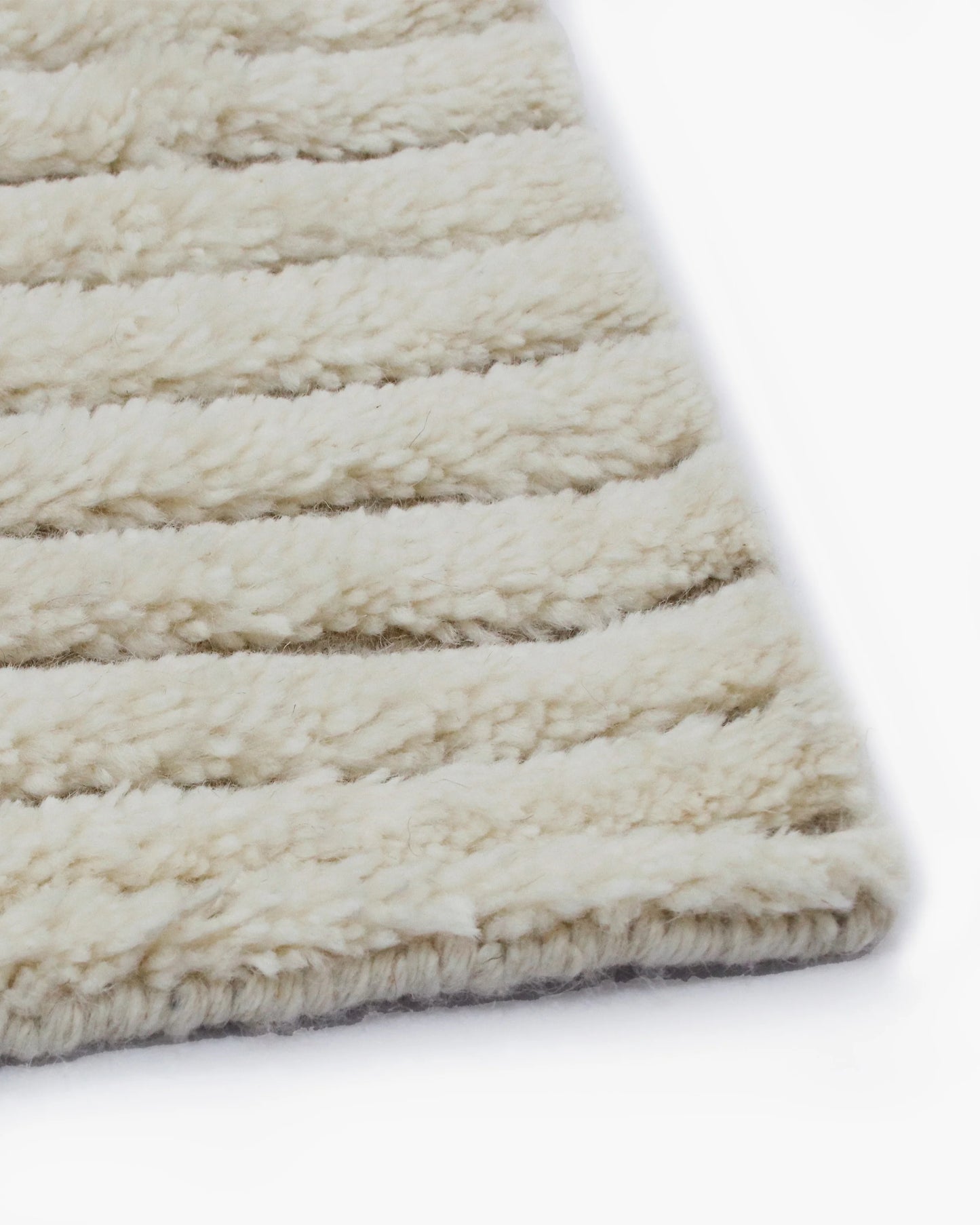 Troy Hand-Knotted Wool Rug - 3' x 5' / Ivory
