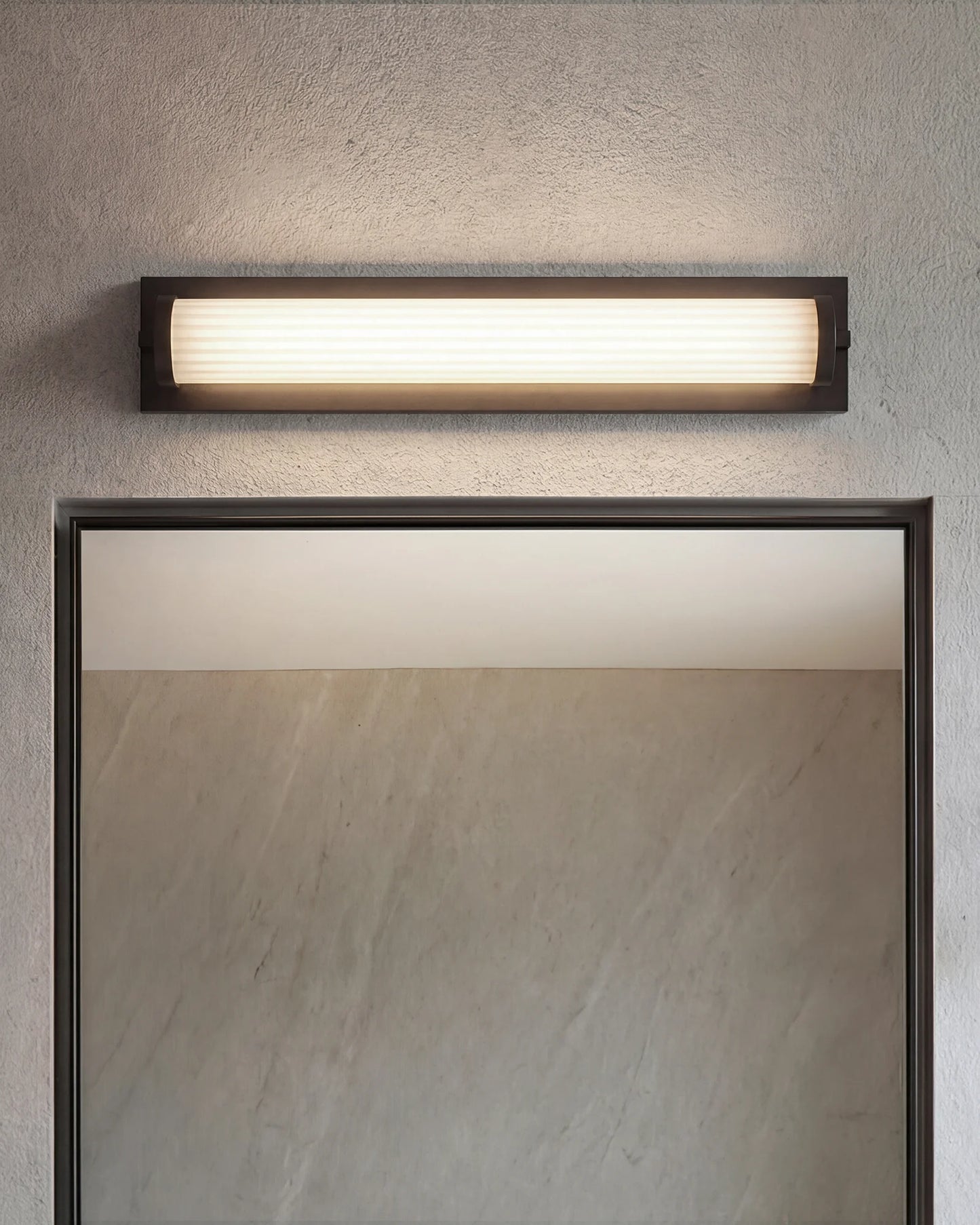 Ribbed Steel LED Vanity Sconce - 22" / Brass