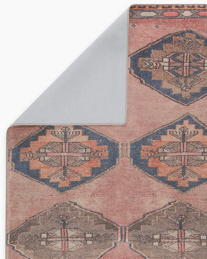 Celeste Performance Rug - 3'9" x 6' / Baroque Rose