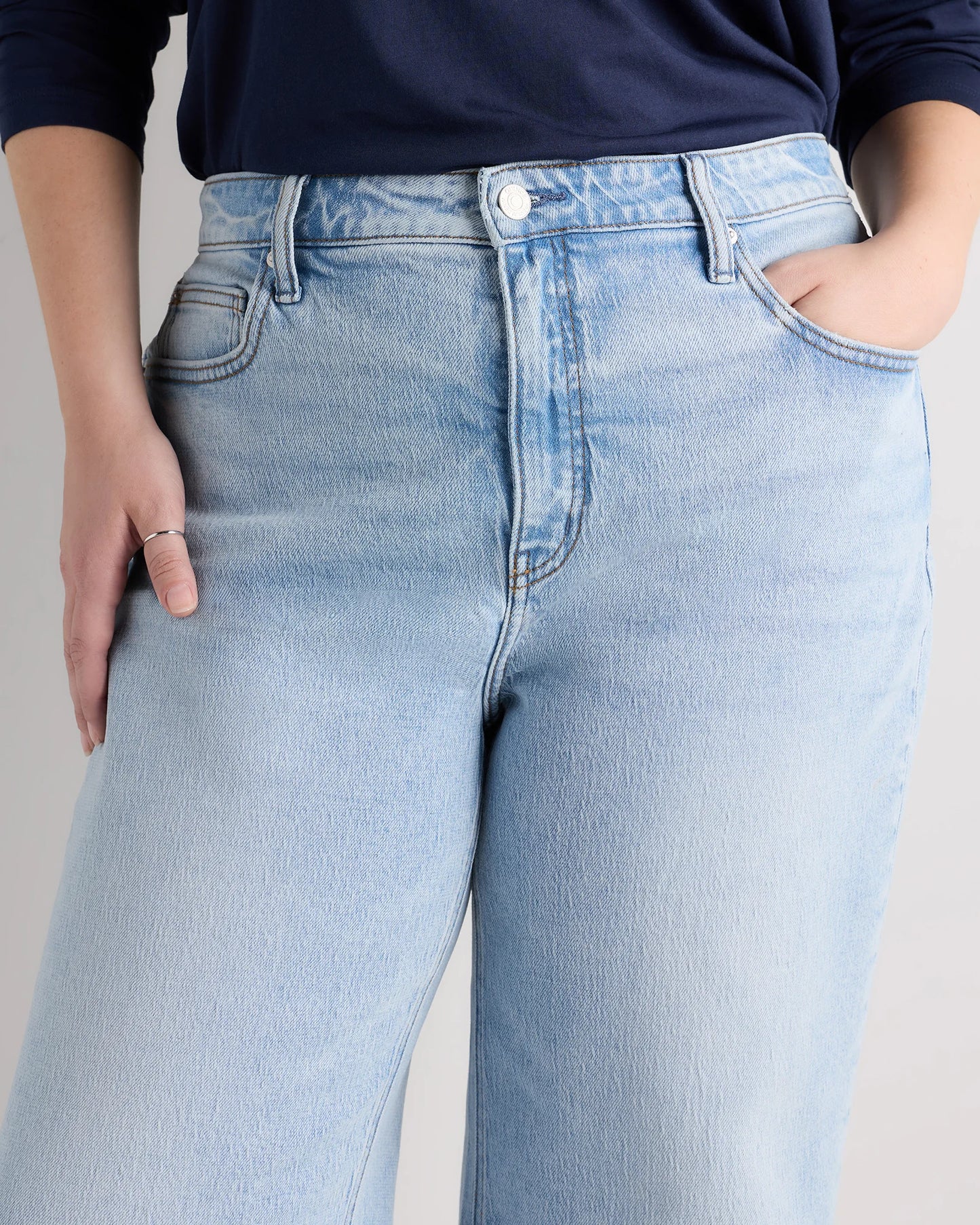 Bella Stretch Relaxed Straight Jeans - 33 / Atlantic Blue