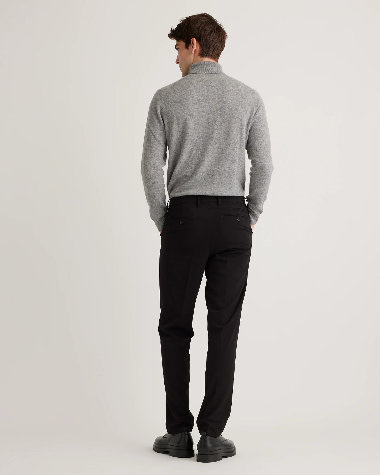 Performance Stretch Dress Pants - Slim Fit - 30X30 / Black