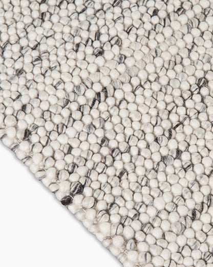 Tribeca Handwoven Wool Rug - 3' x 5' / Cream