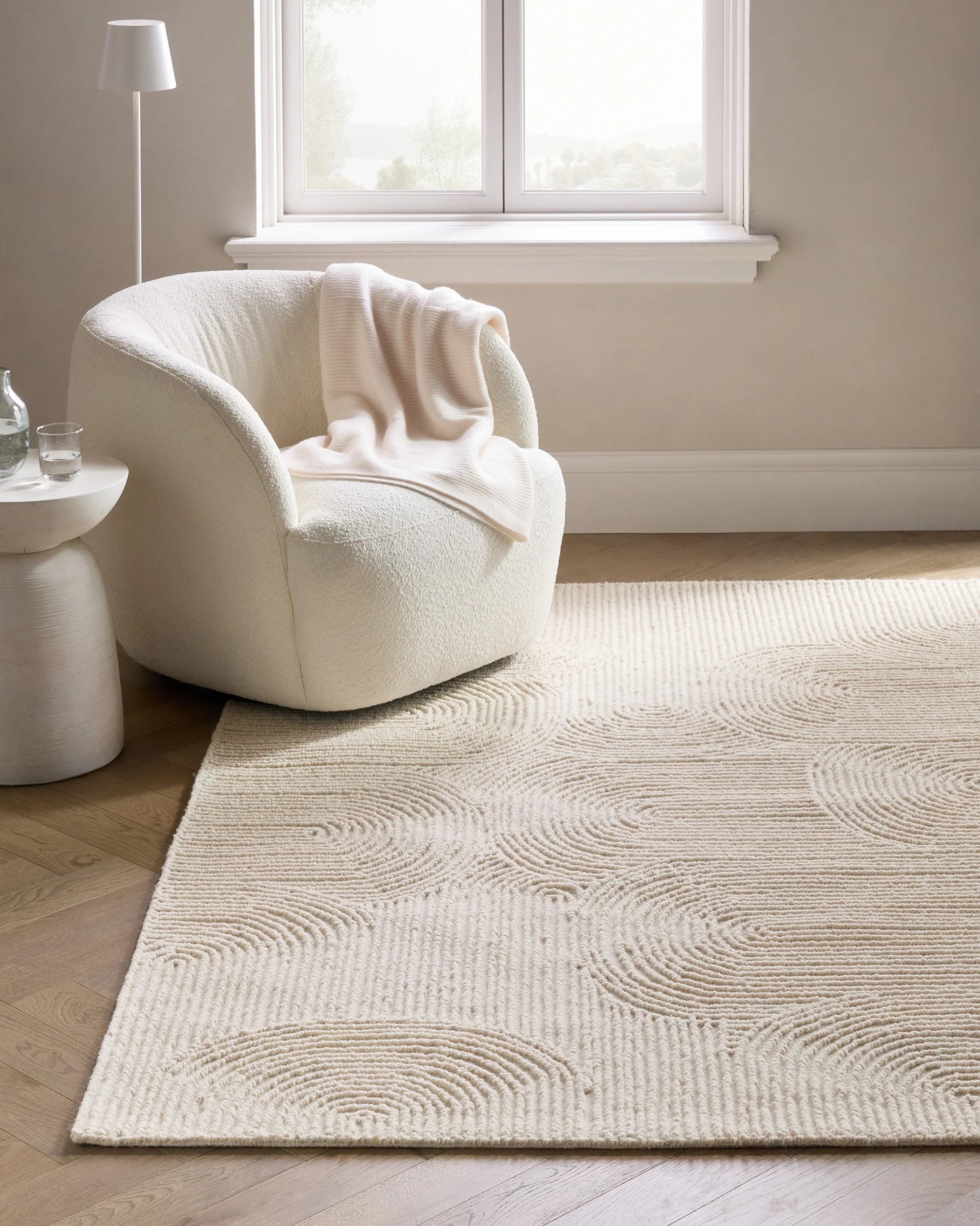 Asher Tufted Wool Rug - 3' x 5' / Ivory