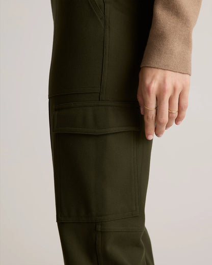 Ultra-Stretch Ponte Tapered Cargo Pants - XS / Black