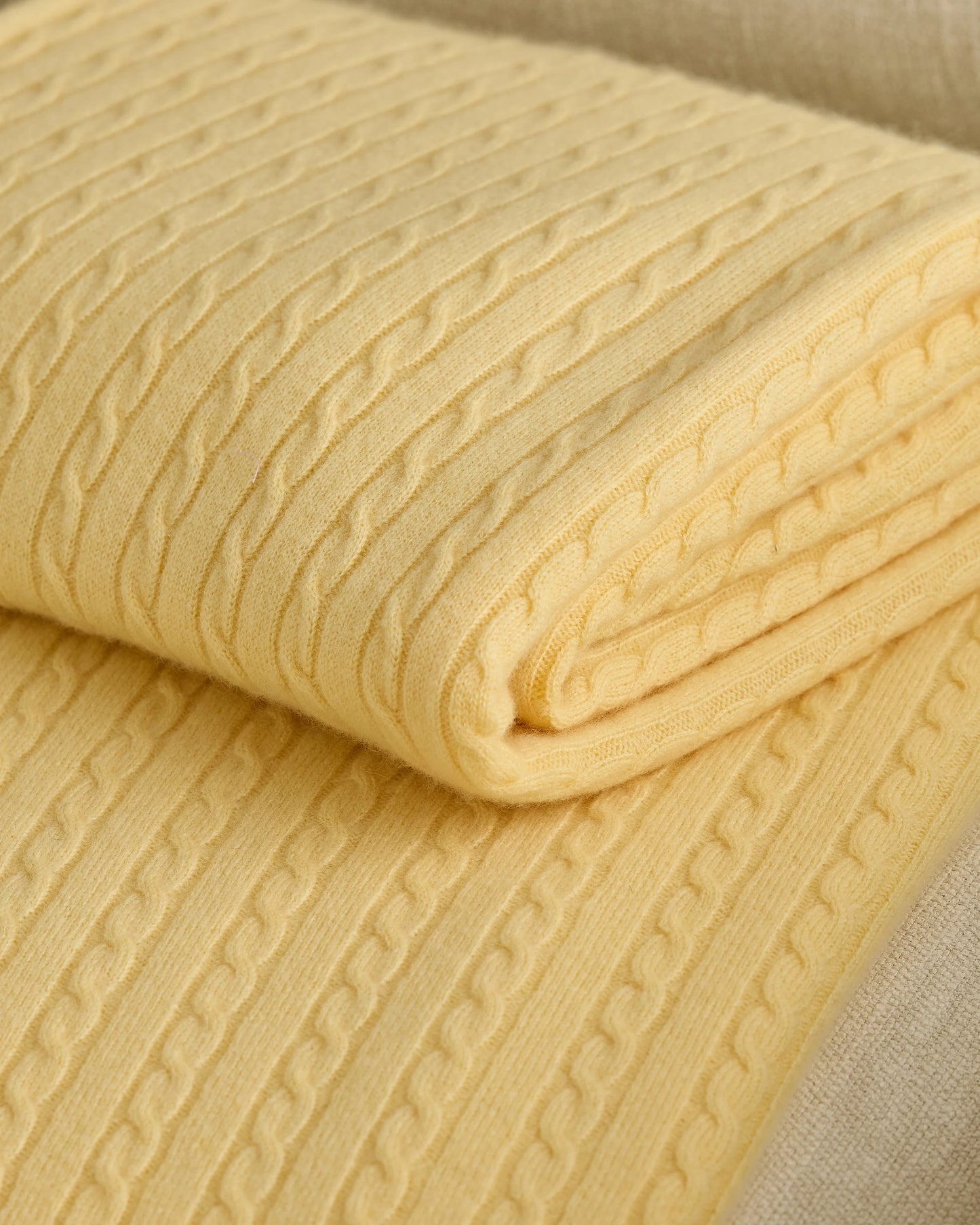 Cable Knit Cashmere Throw - 50x70 / Limoncello