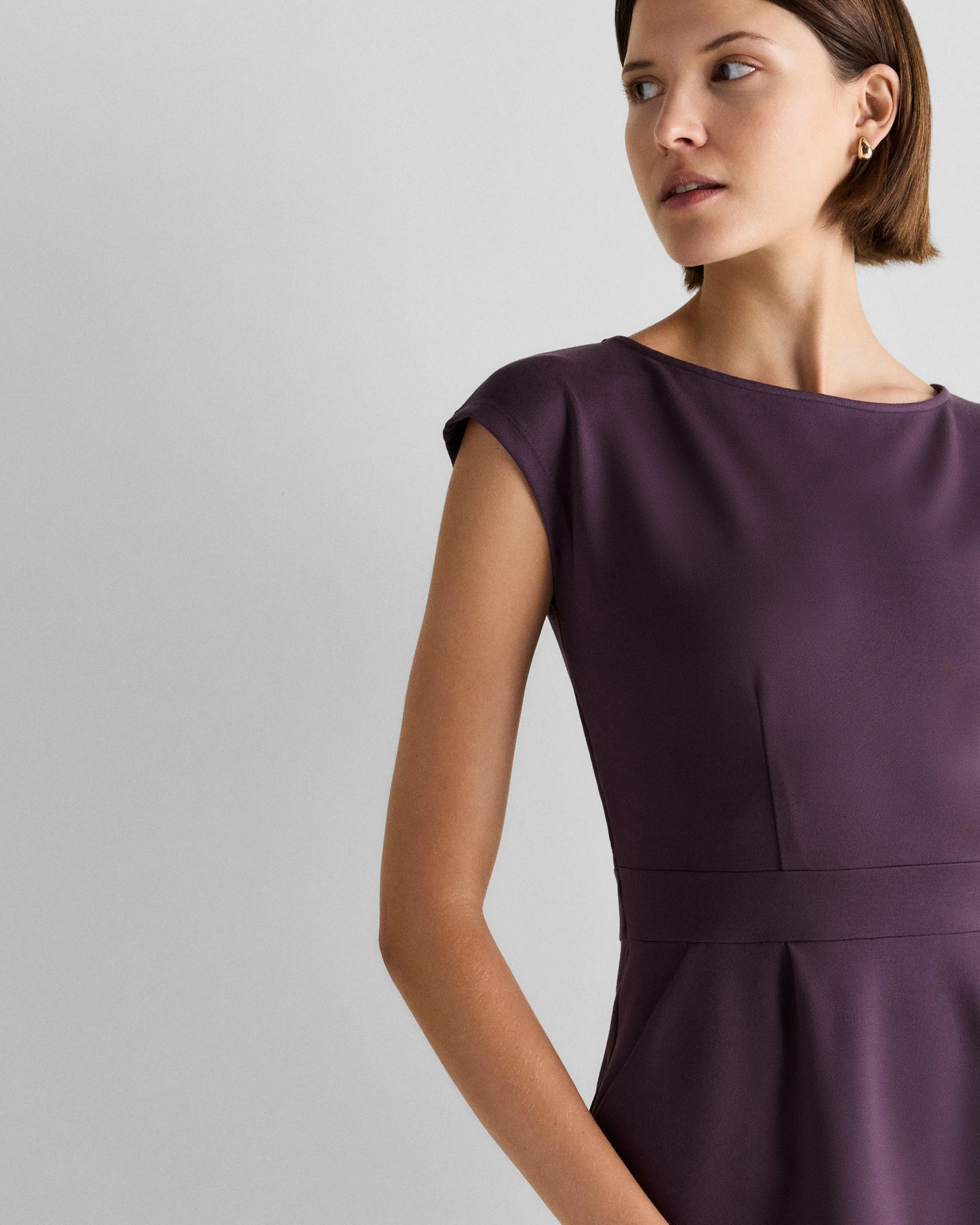 Ultra-Stretch Ponte Cap Sleeve Dress - XS / Ruby Red