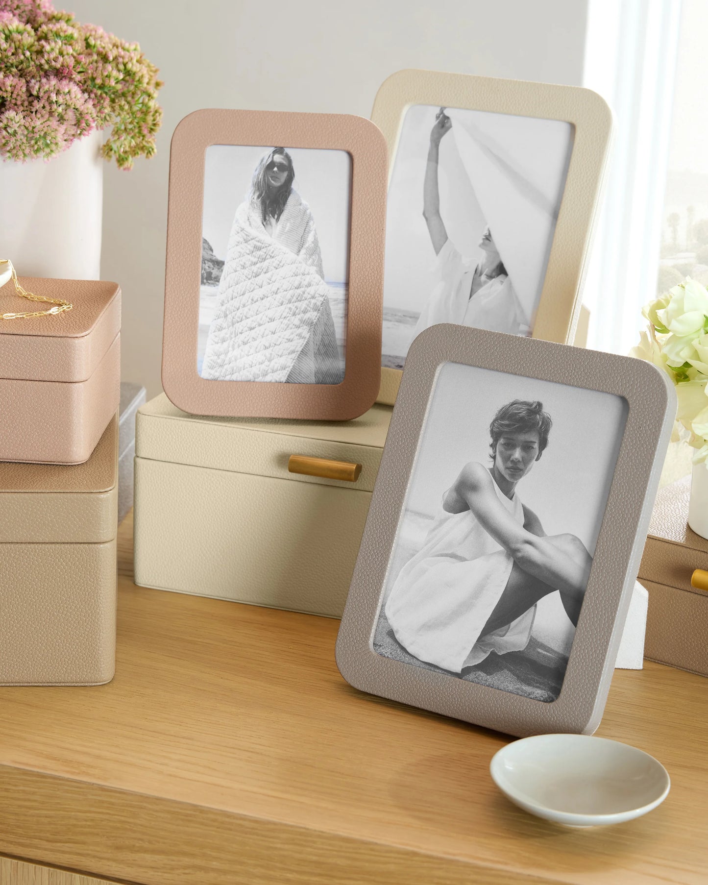 Shagreen Leather Picture Frames - 4x6 photo / Blush