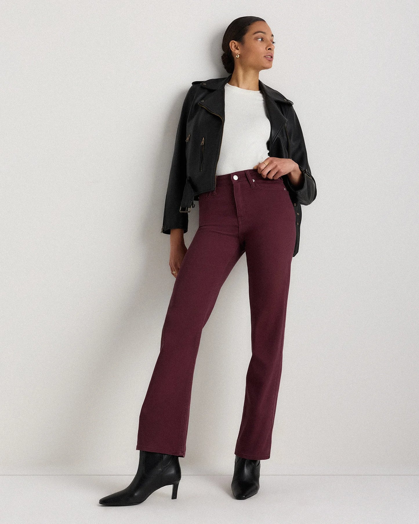 Bella Stretch Straight Jeans - 24 / Midnight Blue