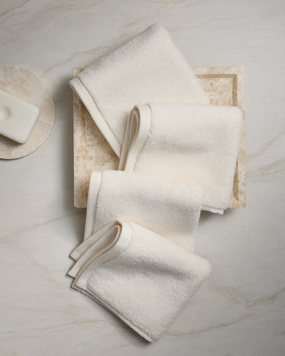 Plush Organic Turkish Cotton Washcloth (Set of 4) - One Size / White
