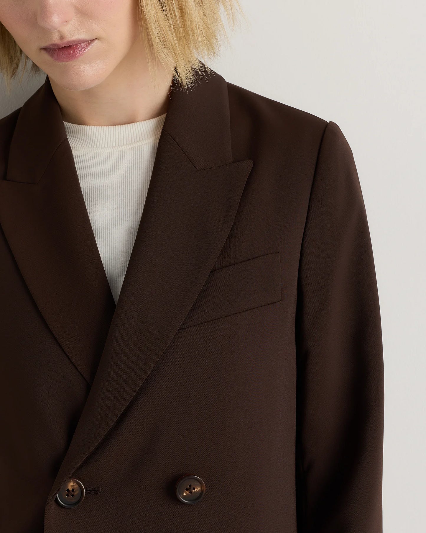 Stretch Crepe Relaxed Double-Breasted Blazer - XS / Sand