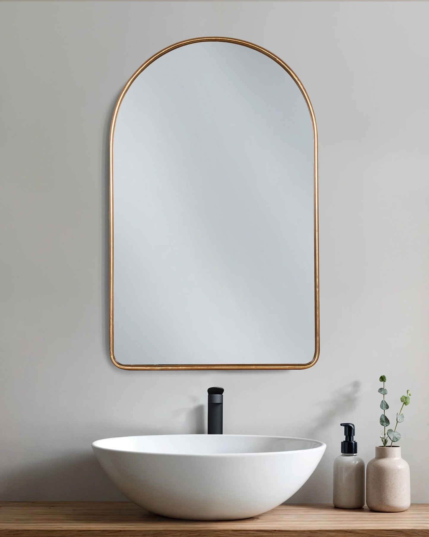 Arched Metal Framed Wall Mirror - One Size / Silver Metal Frame