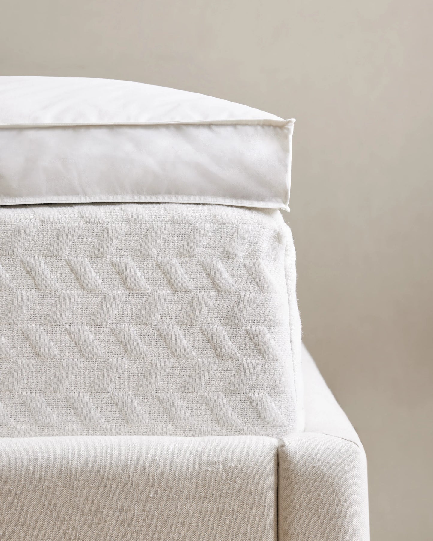 Luxe Downtop Featherbed Mattress Topper - Queen / White