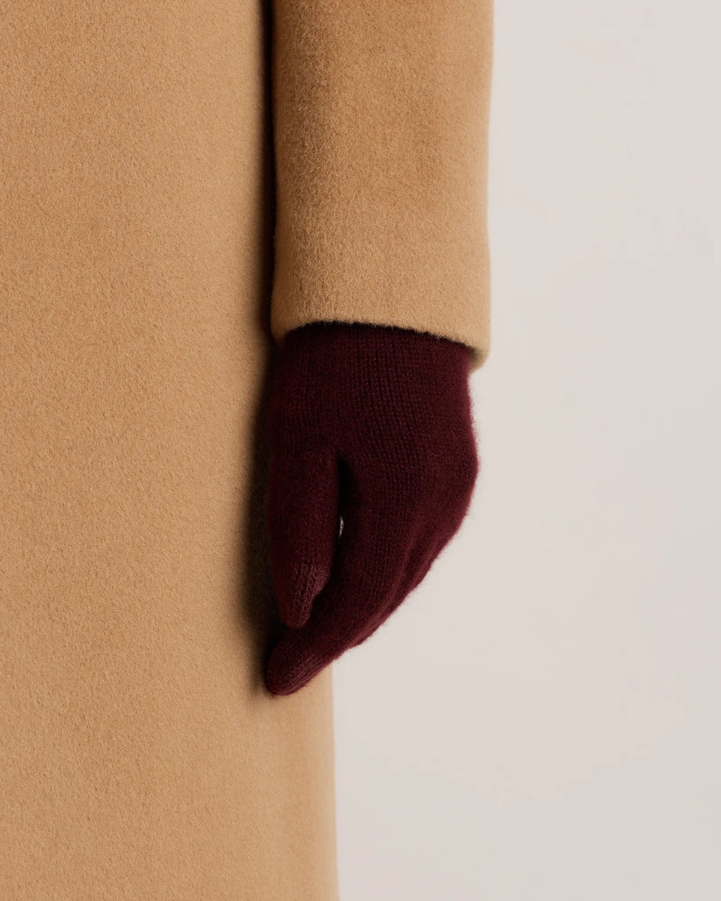 Mongolian Cashmere Gloves - One Size / True Navy