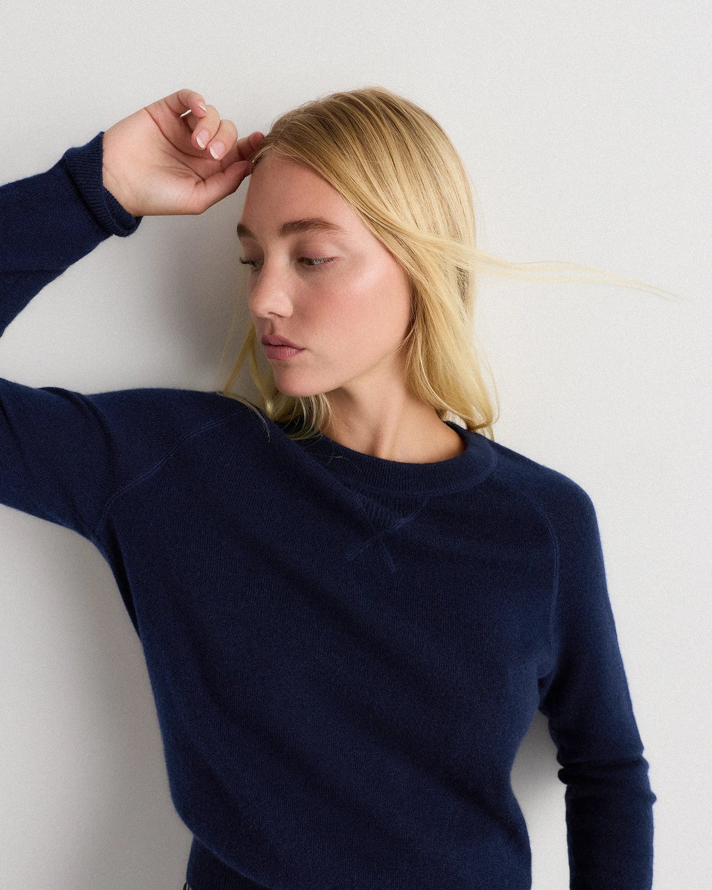 Mongolian Shrunken Cashmere Sweatshirt - XS / True Navy