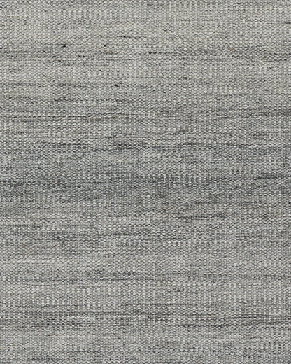 Sloane Indoor/Outdoor Rug - 5' x 8' / Silver