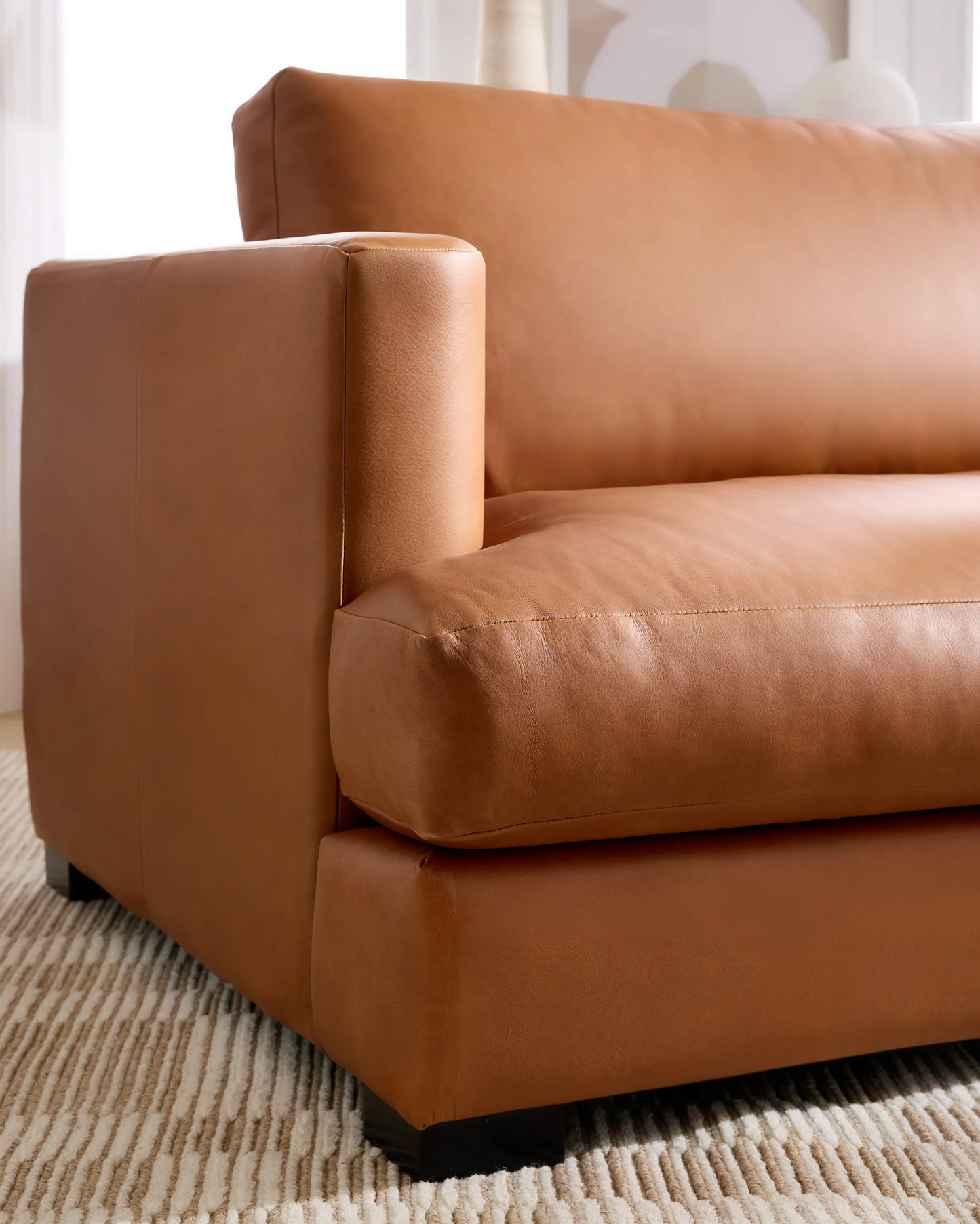 Sierra Curved Arm Sofa in Leather - 7ft / Auburn