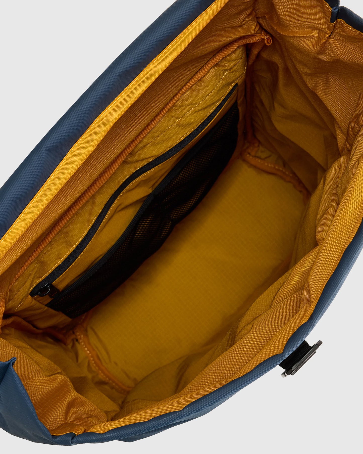 Weather Proof Roll-Top Backpack - One Size / Navy