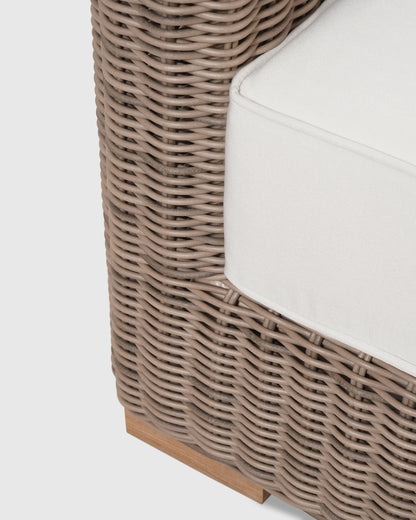 Classic All-Weather Wicker Outdoor Lounge Chair - One Size / Natural Weave