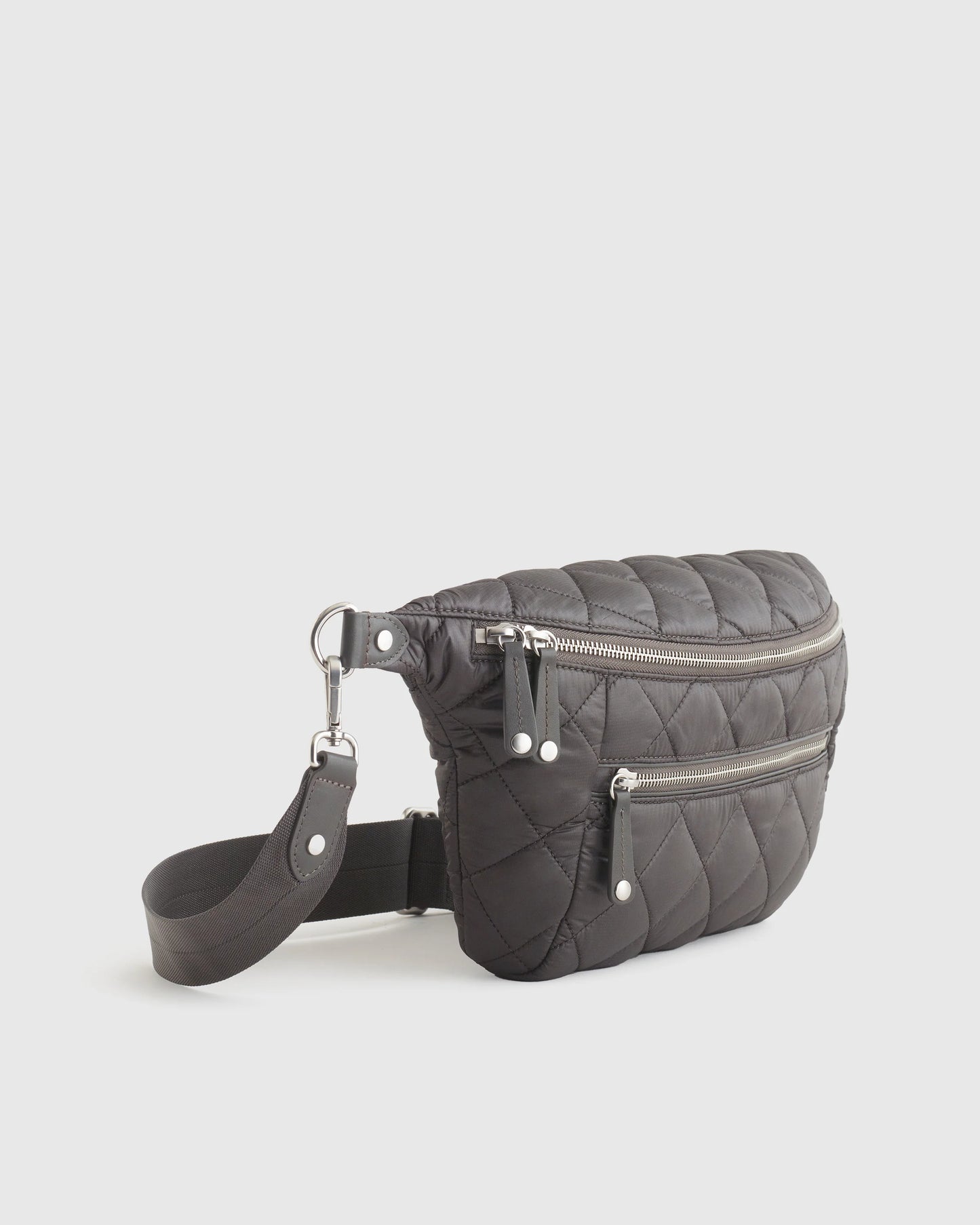 Transit Quilted Sling Bag - One Size / Black