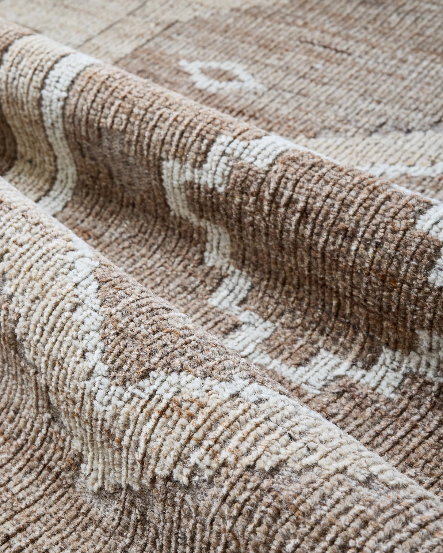 Sonora Handwoven Wool Rug - 5' x 7'6" / Brown
