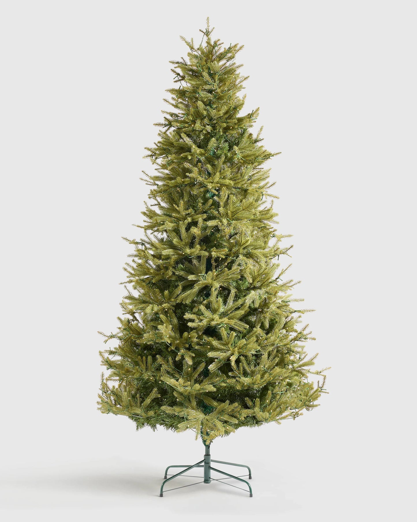 Spruce Artificial Christmas Tree: Lit - 7' / Forest Green